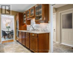 61 BAKER STREET - 17