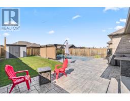 86 FORBES CRESCENT - 37