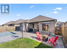 86 FORBES CRESCENT - 38