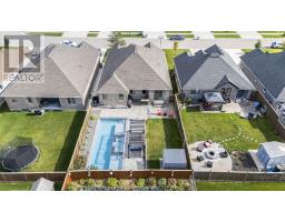 86 FORBES CRESCENT - 47