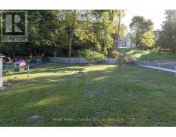 71 WELLINGTON STREET S - 25
