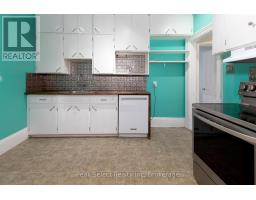 71 WELLINGTON STREET S - 9
