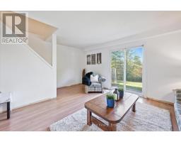39 - 40 IMPERIAL ROAD N - 8