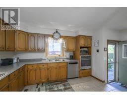 220 REGAL DRIVE - 14