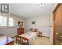 220 REGAL DRIVE - 21