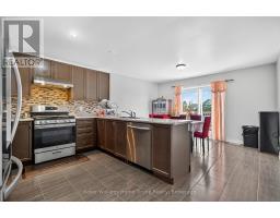 928 HANNAH AVENUE S - 11