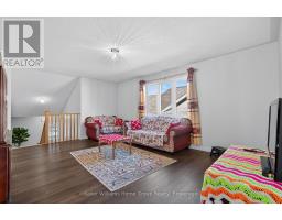 928 HANNAH AVENUE S - 17