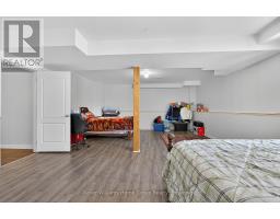 928 HANNAH AVENUE S - 23