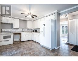 568 DEVON STREET - 19