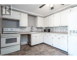 568 DEVON STREET - 20