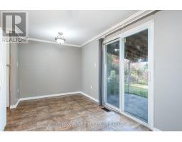 568 DEVON STREET - 23