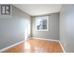 568 DEVON STREET - 31