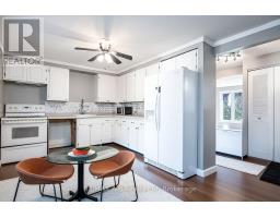 568 DEVON STREET - 40