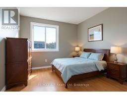 568 DEVON STREET - 42