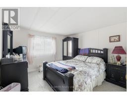 14 FAIRVIEW CRESCENT - 19