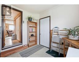 14 FAIRVIEW CRESCENT - 21