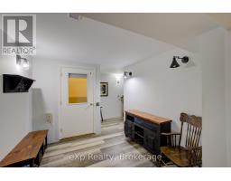 156 SPARLING STREET - 21