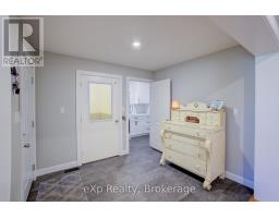 156 SPARLING STREET - 7