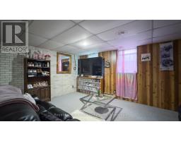 1 ALEXANDER STREET - 31