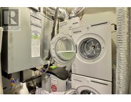 35 - 287 CHAPEL HILL DRIVE - 15