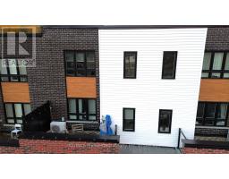 35 - 287 CHAPEL HILL DRIVE - 23