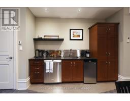 2F - 189 ELIZABETH STREET - 34