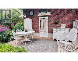 14 MCDONALD STREET W - 5