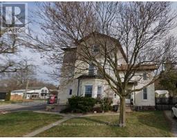 125 WELLINGTON STREET S - 1