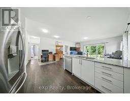 142 ELLEN STREET - 13