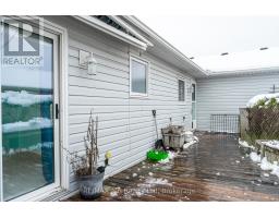 32 - 30 ANN STREET - 27