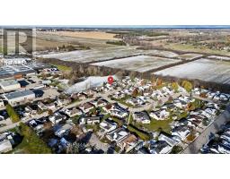 32 - 30 ANN STREET - 31