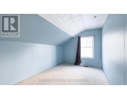 201 JONES STREET W - 23