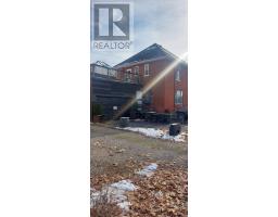 236 ONTARIO STREET - 5