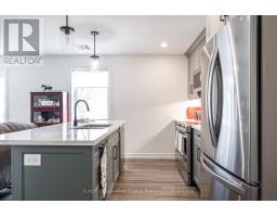 201 - 100 GORDON STREET - 8