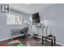 17 DOGWOOD DRIVE - 20