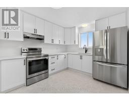 238 BRIARMEADOW DRIVE - 6