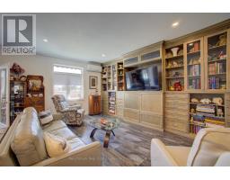 33 - 375 MITCHELL ROAD S - 12