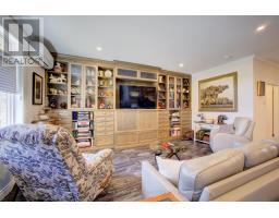 33 - 375 MITCHELL ROAD S - 14