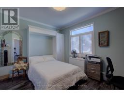 33 - 375 MITCHELL ROAD S - 26