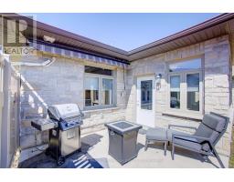 33 - 375 MITCHELL ROAD S - 41