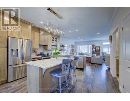 33 - 375 MITCHELL ROAD S - 7