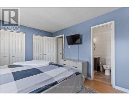 7 KENNER CRESCENT - 19