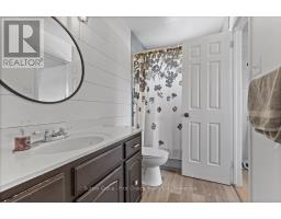 7 KENNER CRESCENT - 20