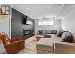 7 KENNER CRESCENT - 26