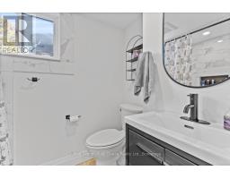 7 KENNER CRESCENT - 31