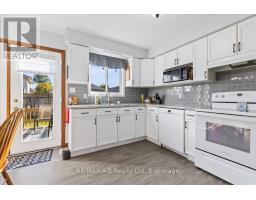 27 - 20 SOUTHVALE ROAD - 11