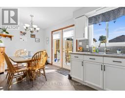 27 - 20 SOUTHVALE ROAD - 12