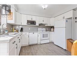 27 - 20 SOUTHVALE ROAD - 13