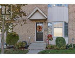 27 - 20 SOUTHVALE ROAD - 2