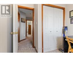 27 - 20 SOUTHVALE ROAD - 20